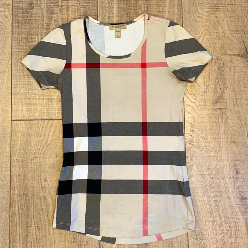 Real Burberry women’s t shirt. (NWOT)